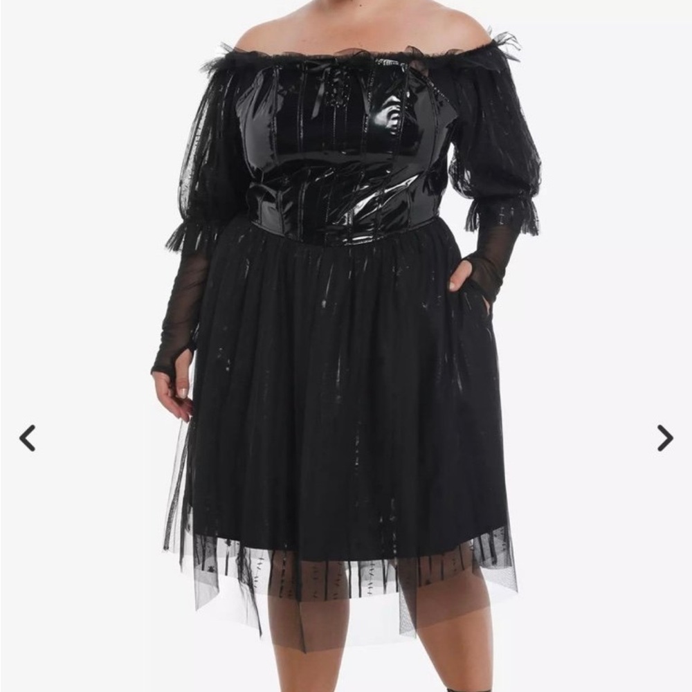 Hot Topic Beetlejuice Dress Faux Leather Lace-Up Corset Delores Dress - 2X